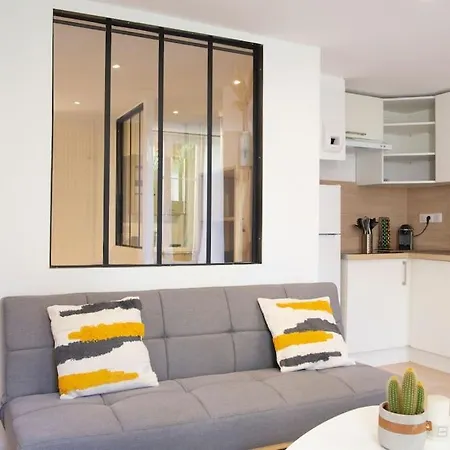 Apartment 3. Proche Centre Et Gare *