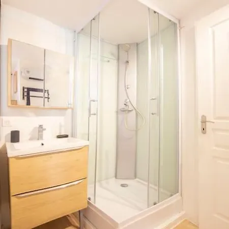 Apartment 3. Proche Centre Et Gare